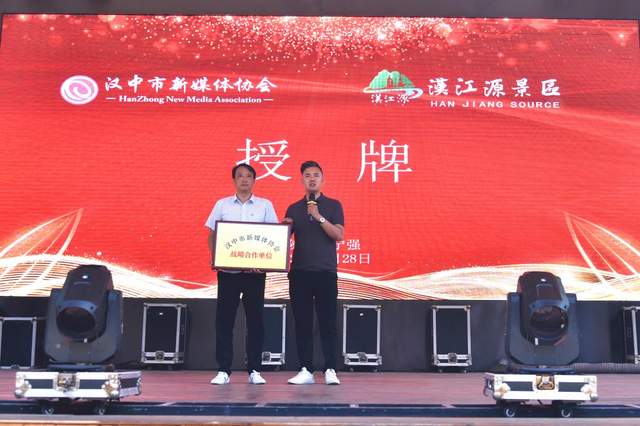 b2b2e5e06f8346c7b221889cbc025b38tplv-tt-shrink6400 b2b2e5e06f8346c7b221889cbc025b38tplv-tt-shrink6400
