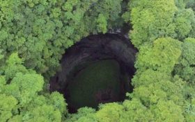 絕美！巖溶地貌的“滄海遺珠”！漢中天坑群是這樣形成的 →縮略圖