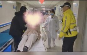 一名臨產(chǎn)孕婦羊水破裂，漢中交警緊急護送就醫(yī)縮略圖