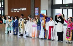 張騫、諸葛亮、“秦嶺四寶”齊現(xiàn)高鐵站，文化氛圍拉滿(mǎn)！縮略圖