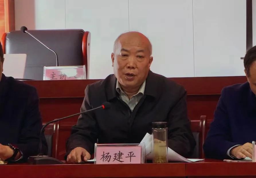 漢中網(wǎng)信開展網(wǎng)絡(luò)宣傳培訓暨記者節(jié)系列活動