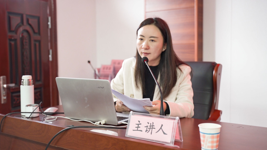 漢中網(wǎng)信開展網(wǎng)絡(luò)宣傳培訓暨記者節(jié)系列活動