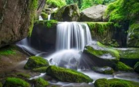 平均風(fēng)力6級！未來三天漢中天氣→縮略圖